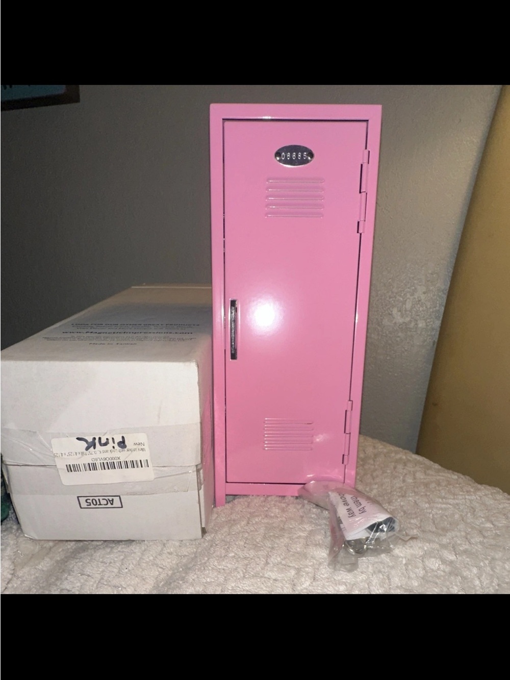 Pink Metal Mini Locker Jewelry Organizer with Lock